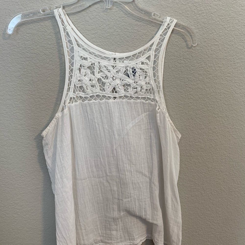 Old navy lace tank top